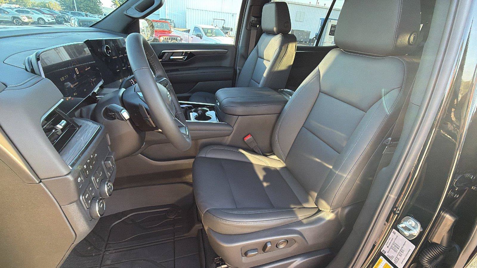 New 2026 Chevrolet Tahoe Z71 w/ Comfort Package AWD/4WD image 5