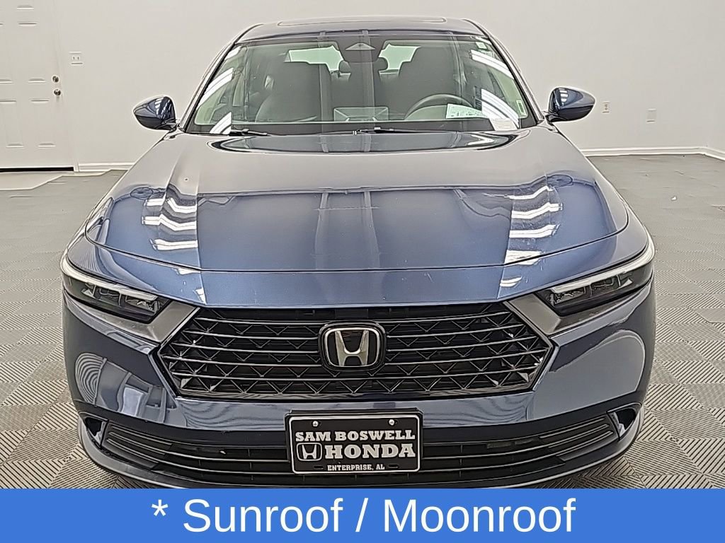 Used 2023 Honda Accord EX image 4