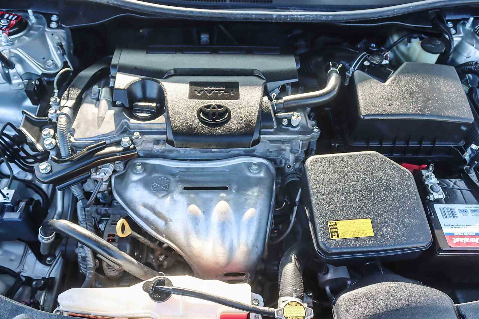 Used 2015 Toyota Camry XSE image 27