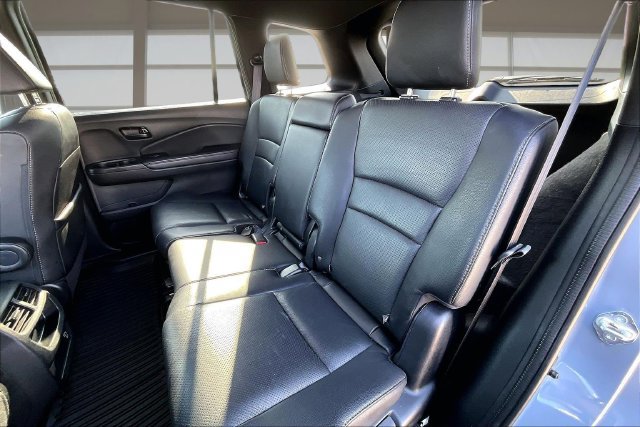 Used 2022 Honda Passport EX-L image 26