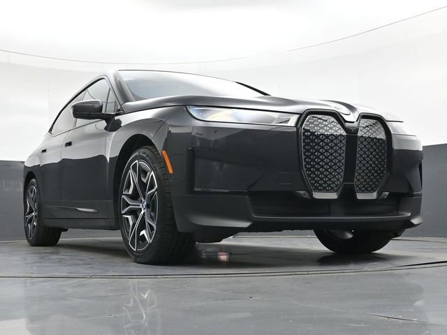 Used 2022 BMW iX xDrive50 AWD/4WD image 37
