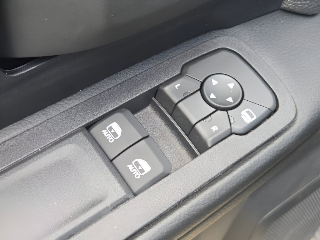 New 2026 RAM 5500 Tradesman AWD/4WD image 17