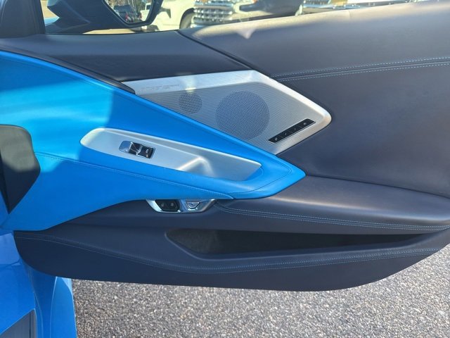 Used 2022 Chevrolet Corvette Stingray w/ Z51 Performance Package image 19