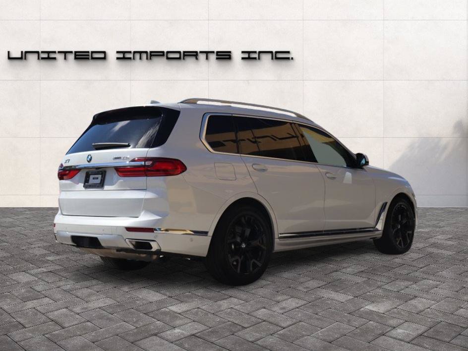 Used 2019 BMW X7 xDrive50i w/ Premium Package AWD/4WD image 5