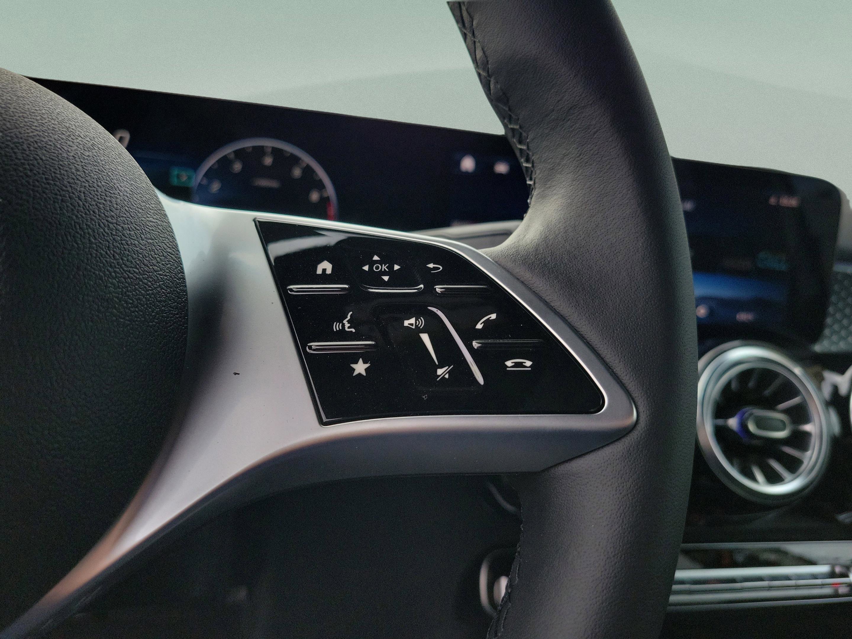 Certified 2026 Mercedes-Benz GLB 250 GLB 250 image 19