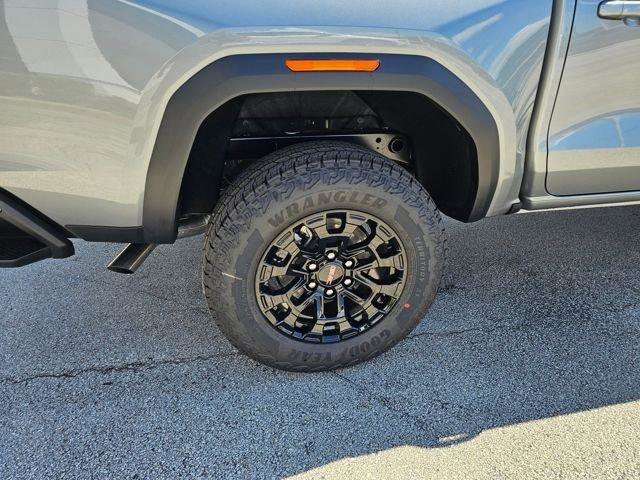 New 2026 GMC Canyon Elevation w/ Convenience Package image 14