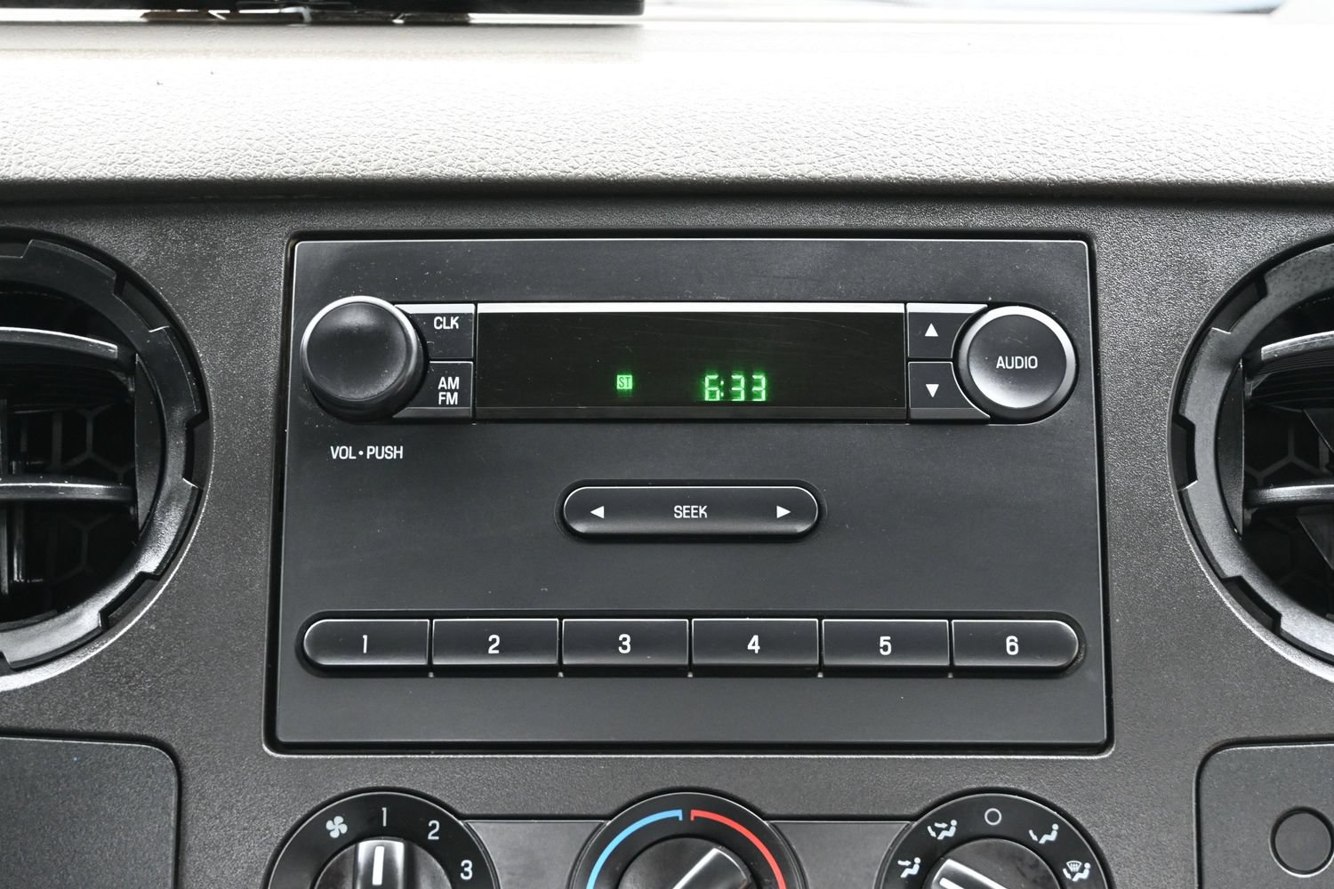 Used 2009 Ford F550 Luxury RWD image 23