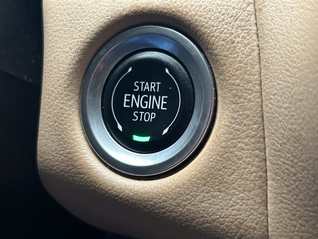 Used 2024 Chevrolet Tahoe Premier RWD image 50
