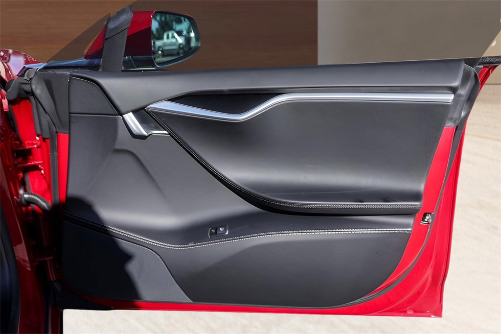 Used 2016 Tesla Model S 75D image 27