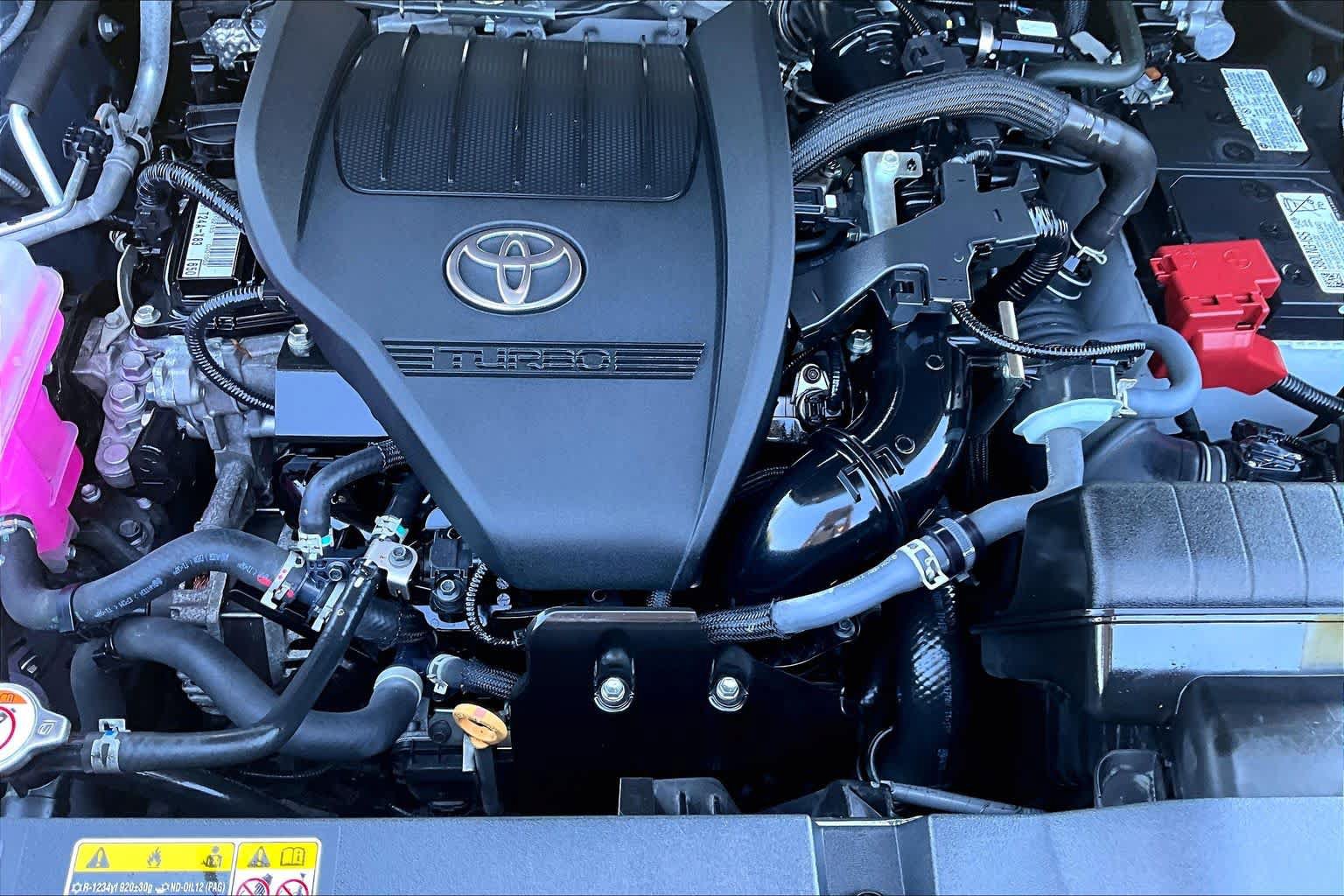 Certified 2024 Toyota Grand Highlander AWD image 32