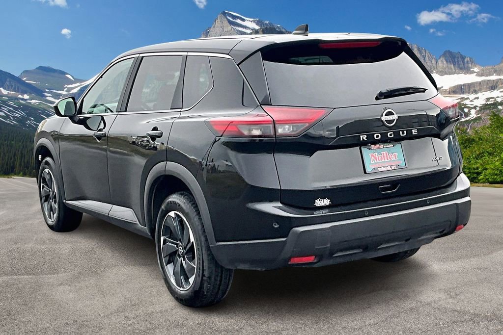 Used 2025 Nissan Rogue SV AWD/4WD image 13