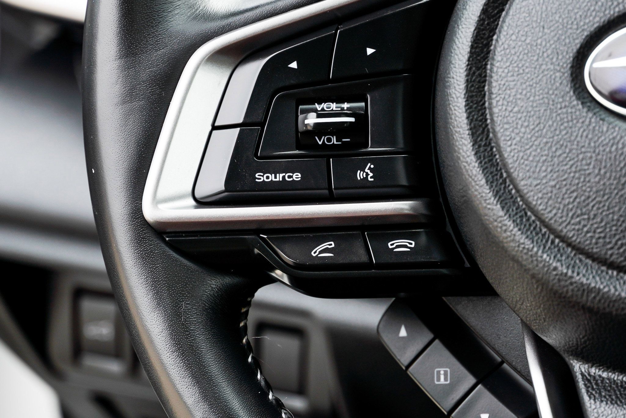 Used 2022 Subaru Outback Touring XT w/ Popular Package #2 image 35