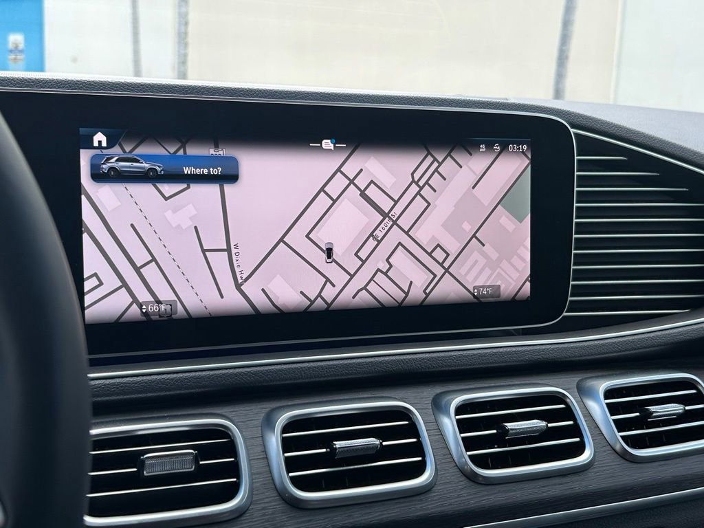 Used 2025 Mercedes-Benz GLE 450e 4MATIC image 22