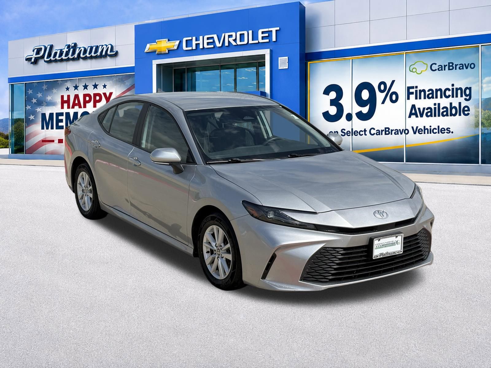 Used 2025 Toyota Camry LE FWD image 11
