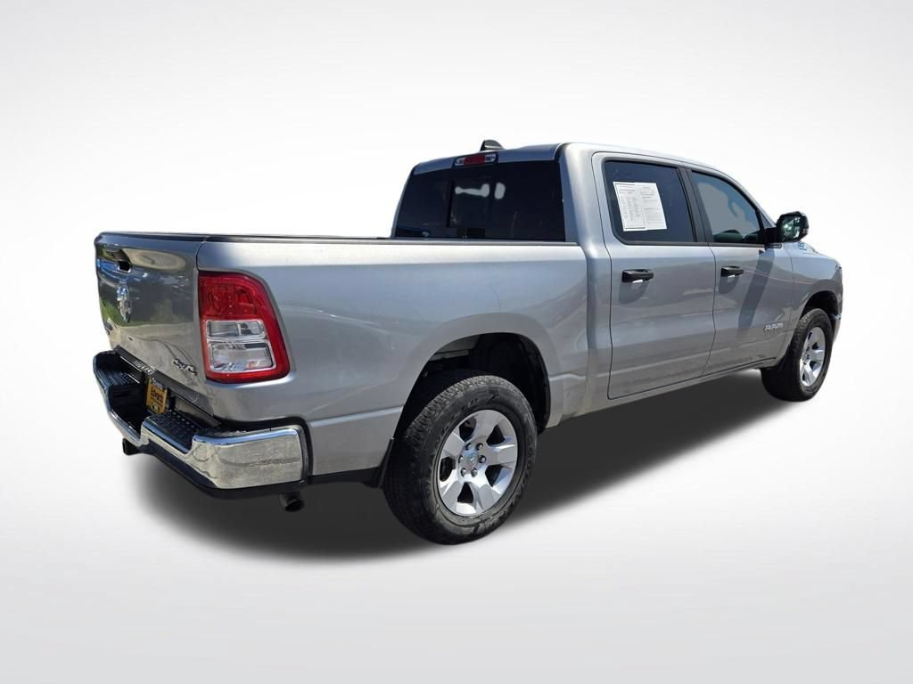 Used 2023 RAM 1500 Big Horn AWD/4WD image 3