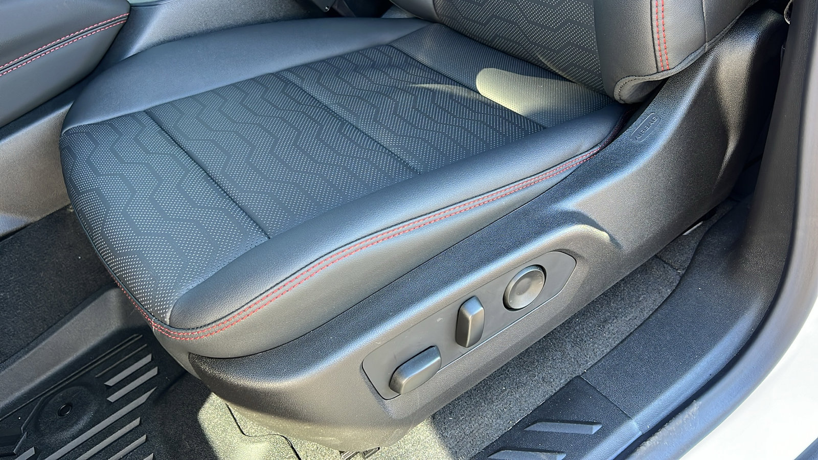 New 2026 Chevrolet Colorado Z71 w/ Technology Package image 19