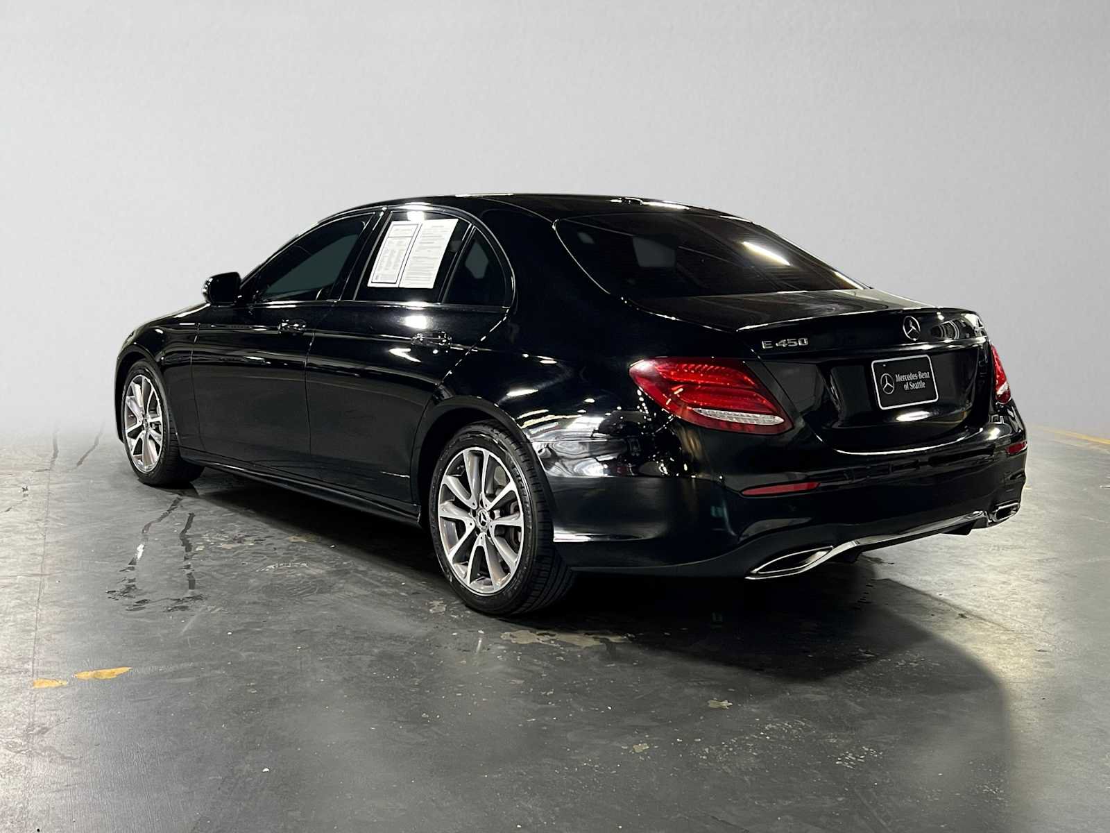 Used 2020 Mercedes-Benz E 450 4MATIC Sedan image 5