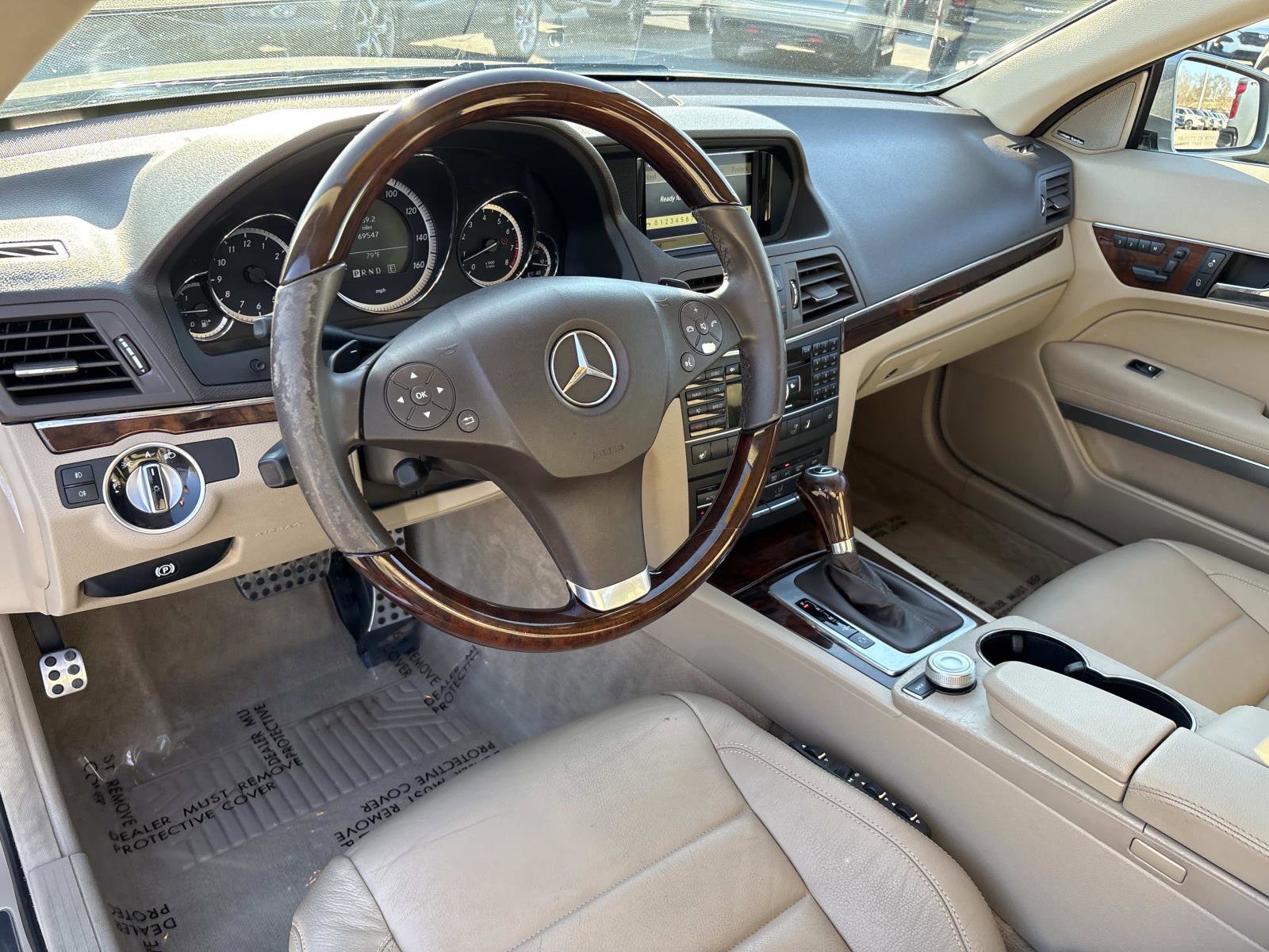 Used 2011 Mercedes-Benz E 350 Cabriolet image 17