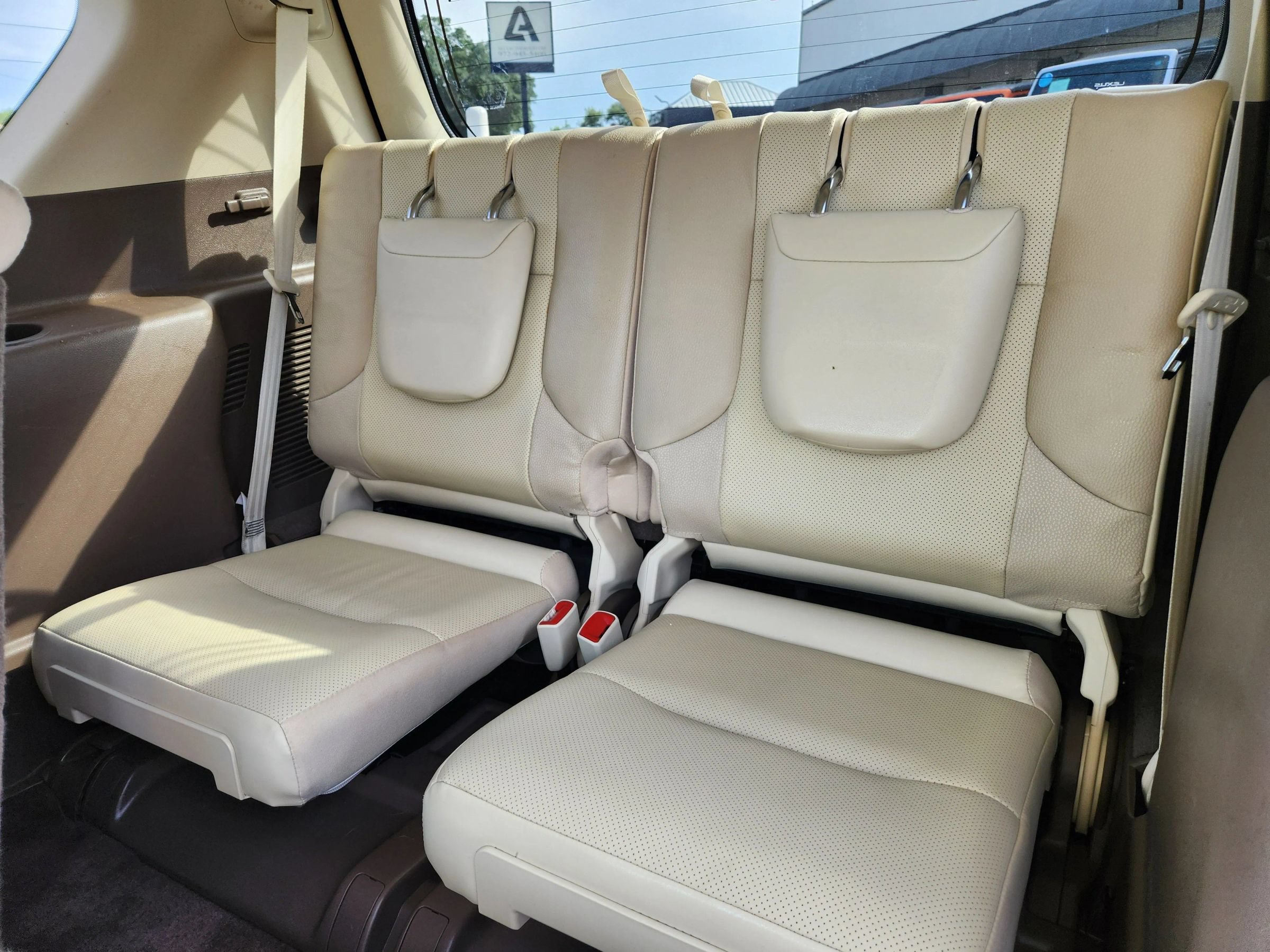 Used 2016 Lexus GX 460 w/ Premium Package AWD/4WD image 12