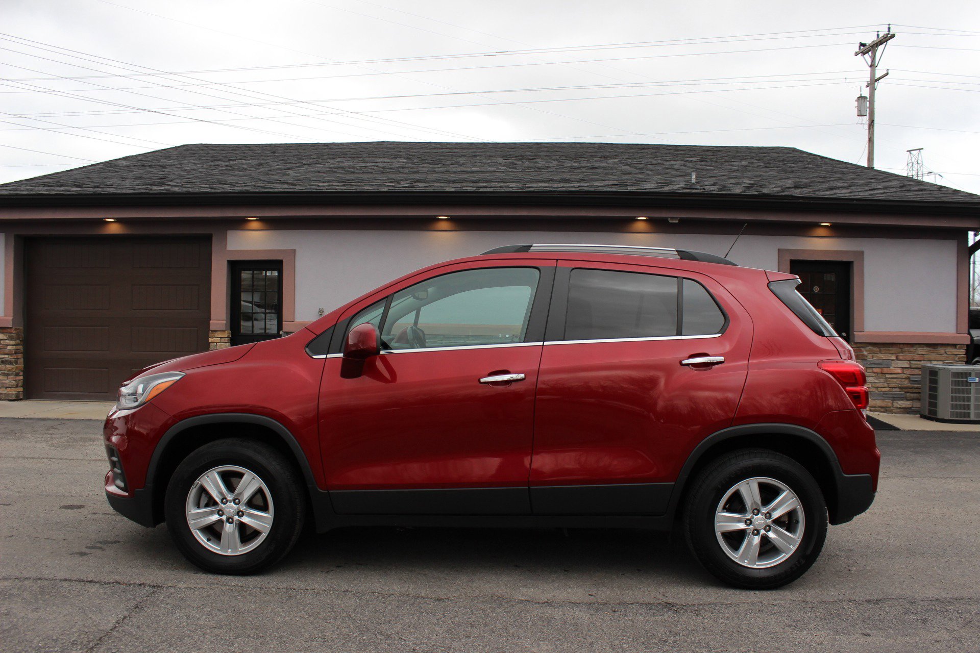 Used 2019 Chevrolet Trax LT w/ LT Convenience Package image 10