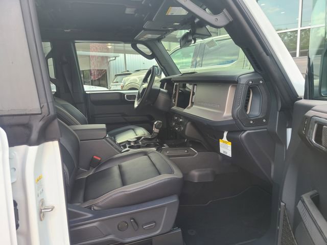 New 2026 Ford Bronco Outer Banks AWD/4WD image 6