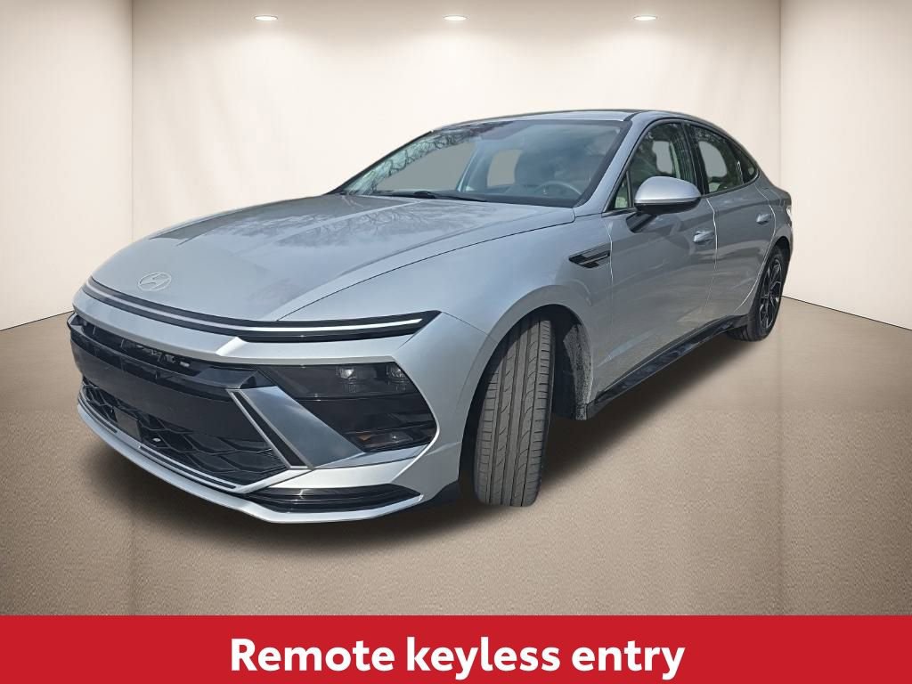 Used 2025 Hyundai Sonata SEL image 11