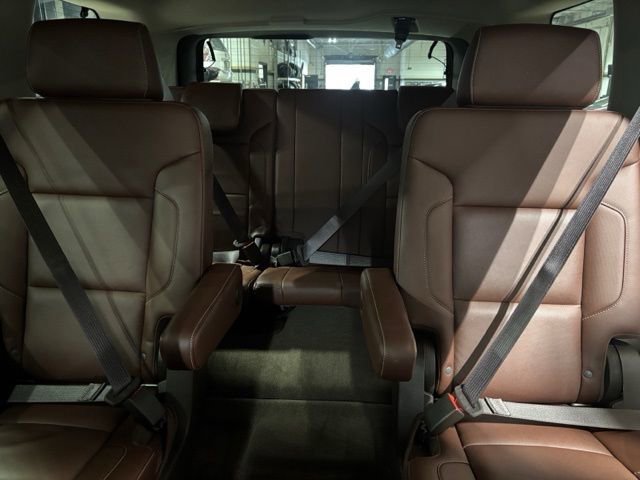 Used 2017 Chevrolet Tahoe Premier AWD/4WD image 24