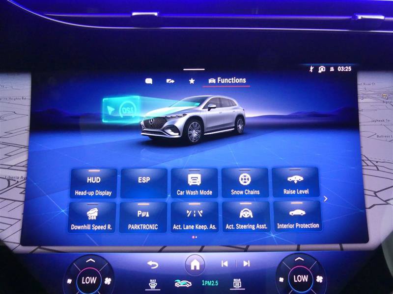 Used 2023 Mercedes-Benz EQS 580 4MATIC SUV image 17