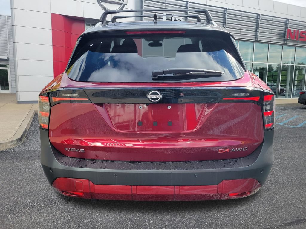 New 2026 Nissan Kicks SR w/ Cold Weather Package AWD/4WD image 4
