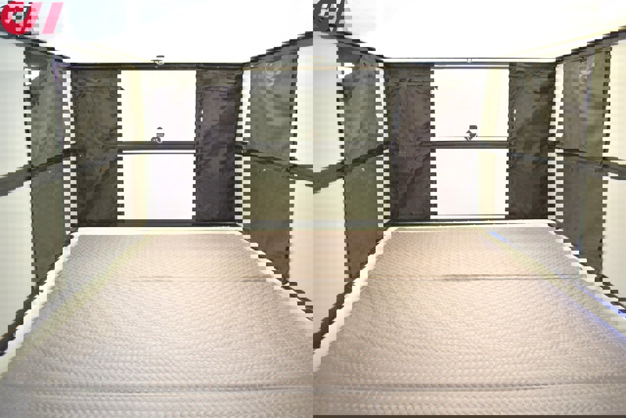 Used 2020 Toyota Tacoma TRD Off-Road w/ TRD Premium Off Road Package image 33