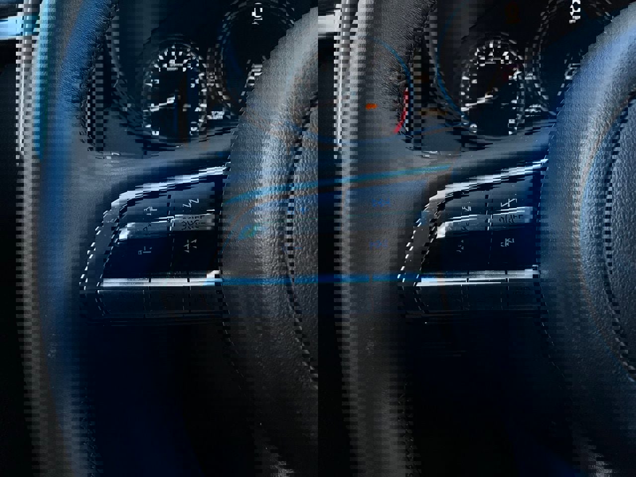 Used 2025 MAZDA CX-50 AWD 2.5 S w/ Premium Package image 37