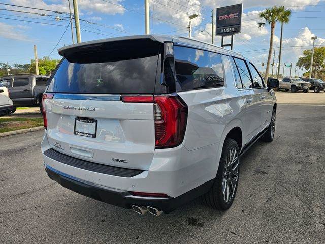 New 2026 GMC Yukon XL Denali Ultimate AWD/4WD image 6