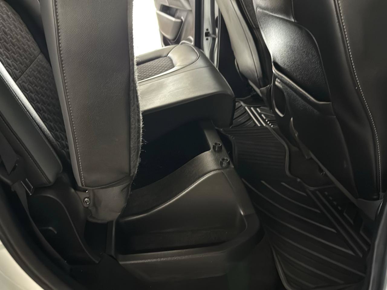 Used 2017 Chevrolet Colorado Z71 AWD/4WD image 46