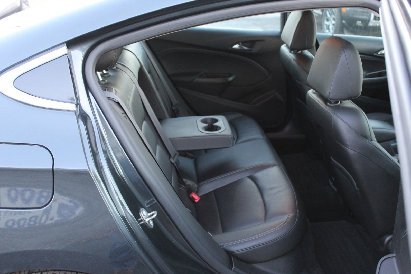 Used 2017 Chevrolet Cruze Premier image 13