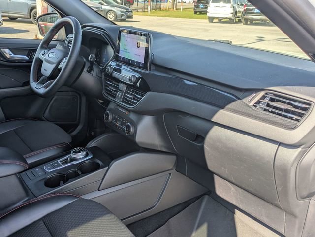 Used 2023 Ford Escape ST-Line image 29