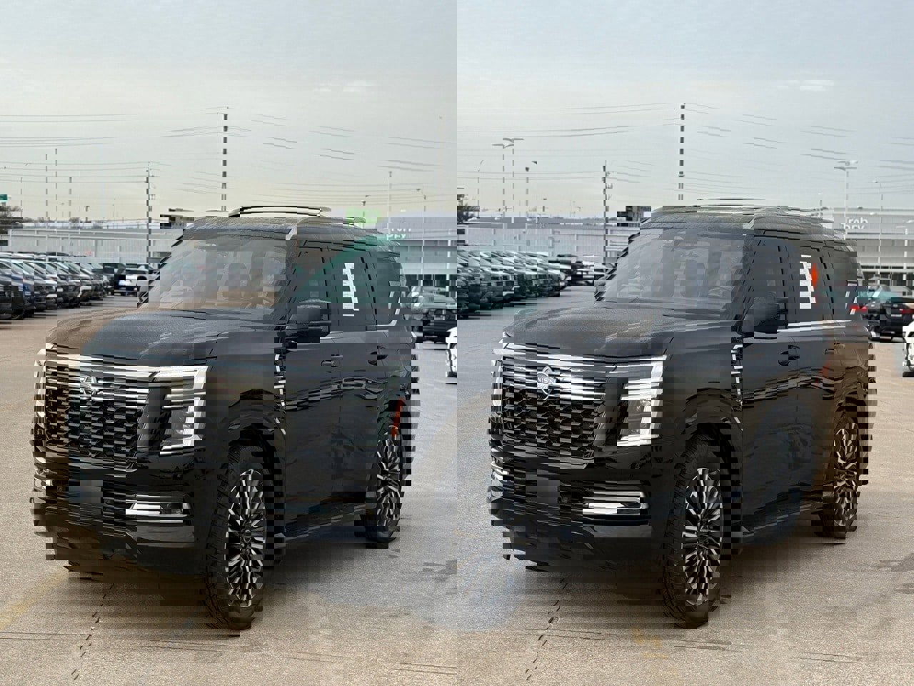 Certified 2025 Nissan Armada Platinum Reserve image 3