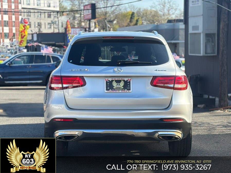 Used 2018 Mercedes-Benz GLC 300 4MATIC image 7