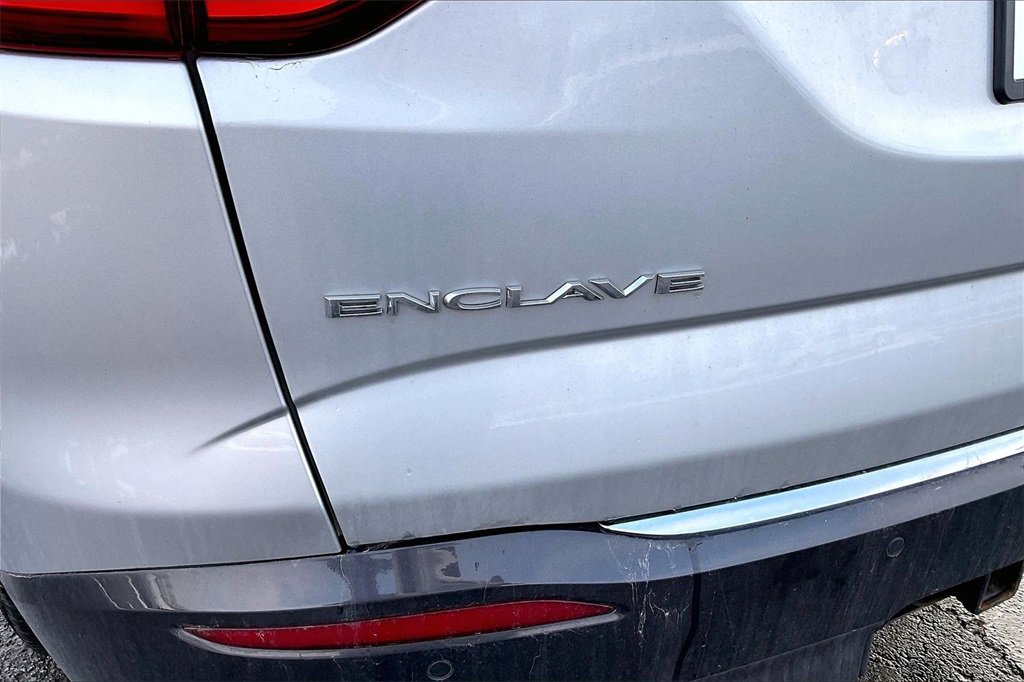 Used 2021 Buick Enclave Preferred image 25