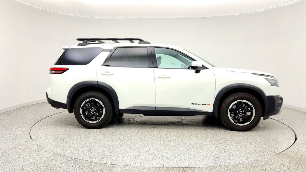 Used 2024 Nissan Pathfinder Rock Creek AWD/4WD image 4