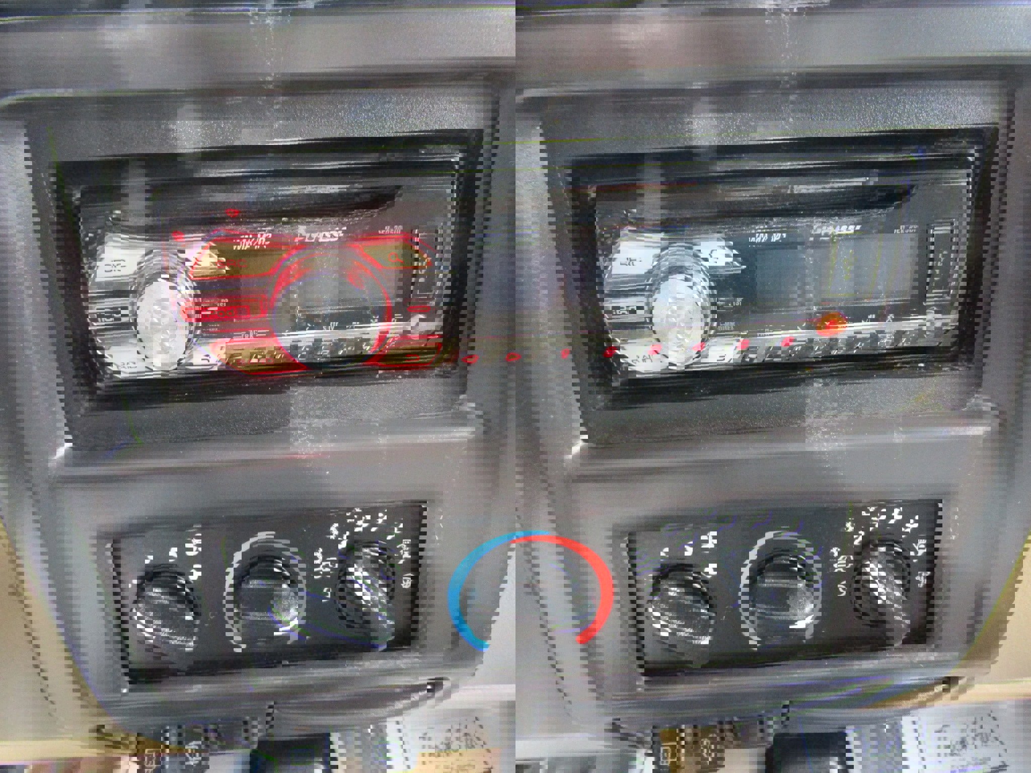 Used 2001 Jeep Wrangler Sahara image 19