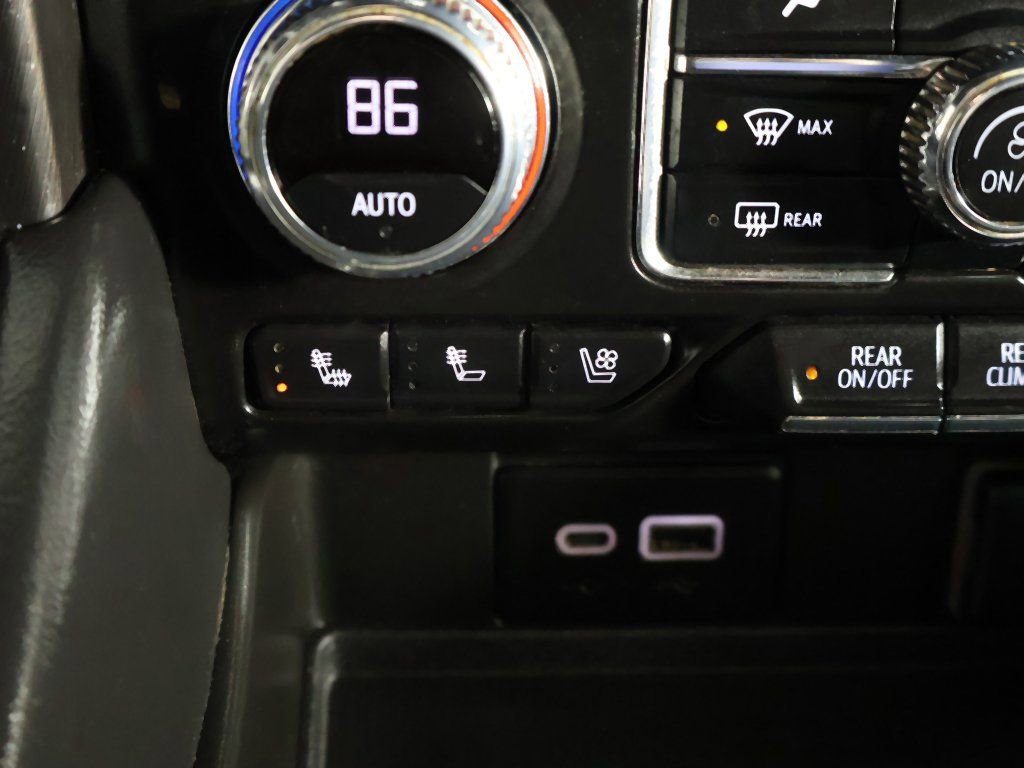 Used 2023 GMC Yukon XL AT4 w/ AT4 Premium Plus Package AWD/4WD image 56