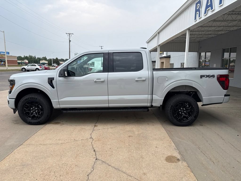 New 2026 Ford F150 XLT w/ Equipment Group 302A MID AWD/4WD image 4
