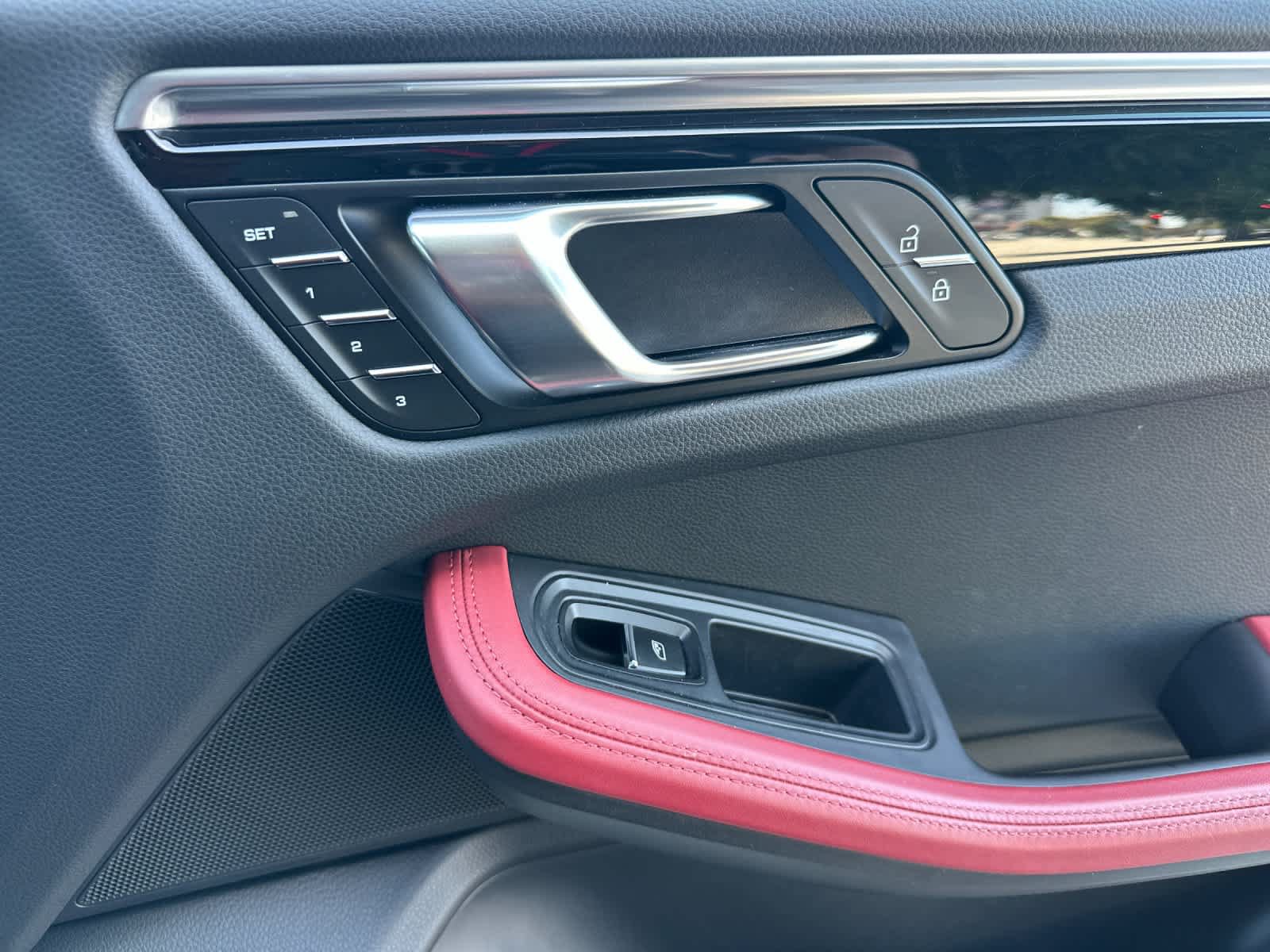 Certified 2023 Porsche Macan Turbo AWD/4WD image 19