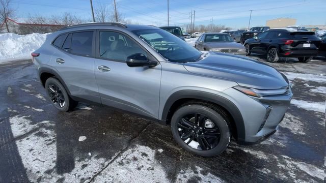 New 2026 Chevrolet Trax ACTIV w/ Sunroof Package image 3