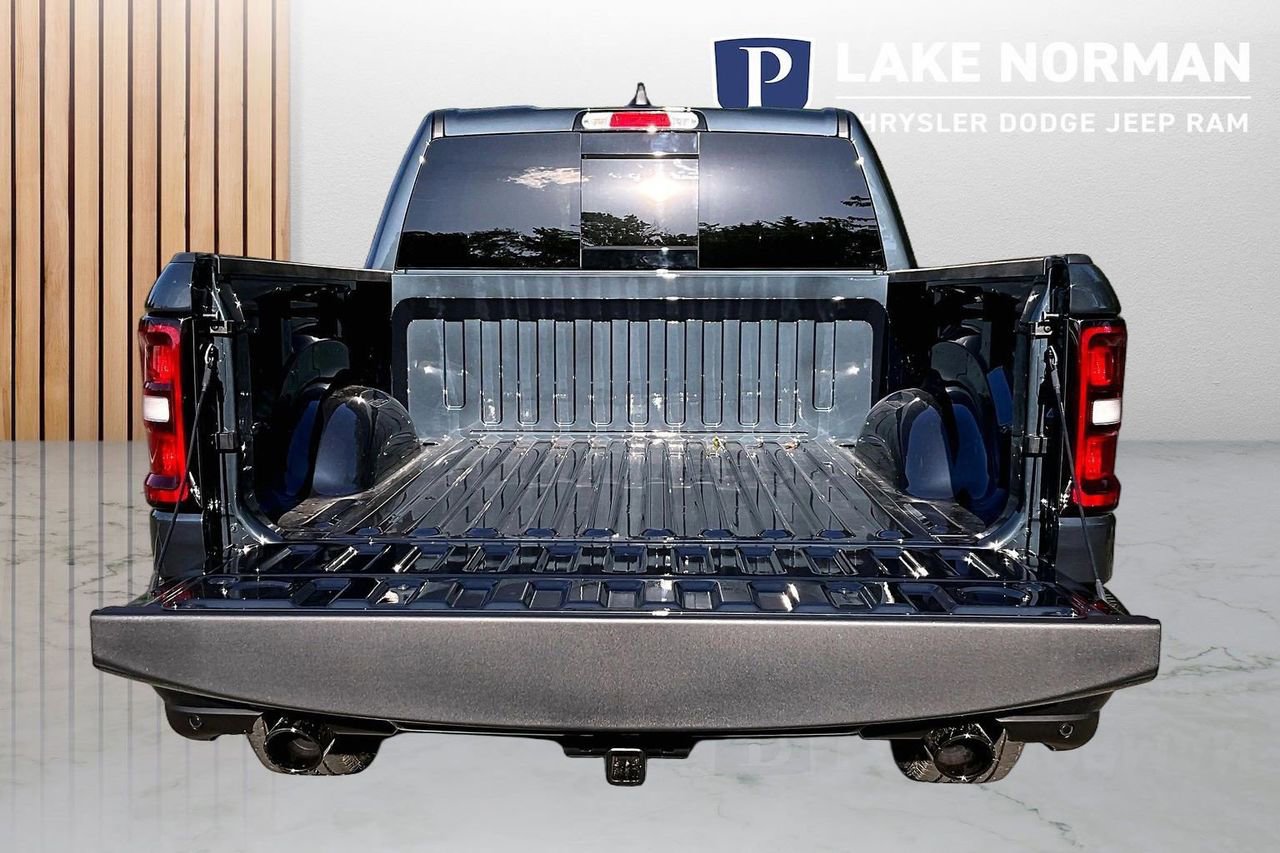 New 2026 RAM 1500 4x4 Crew Cab image 24
