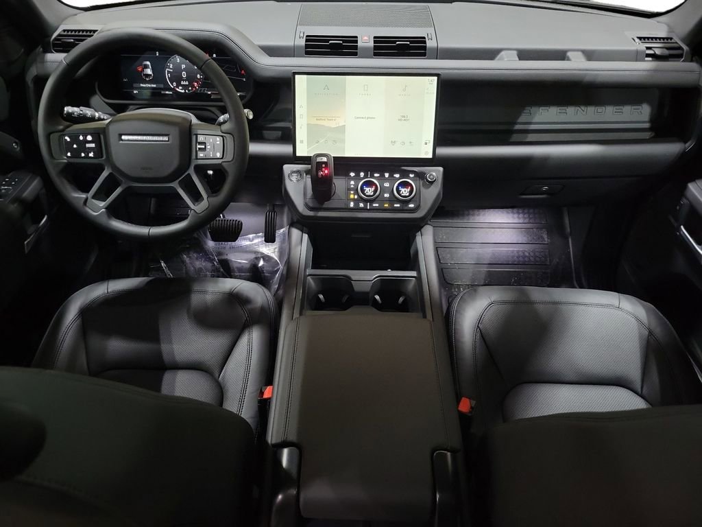 New 2026 Land Rover Defender 110 X-Dynamic SE image 25