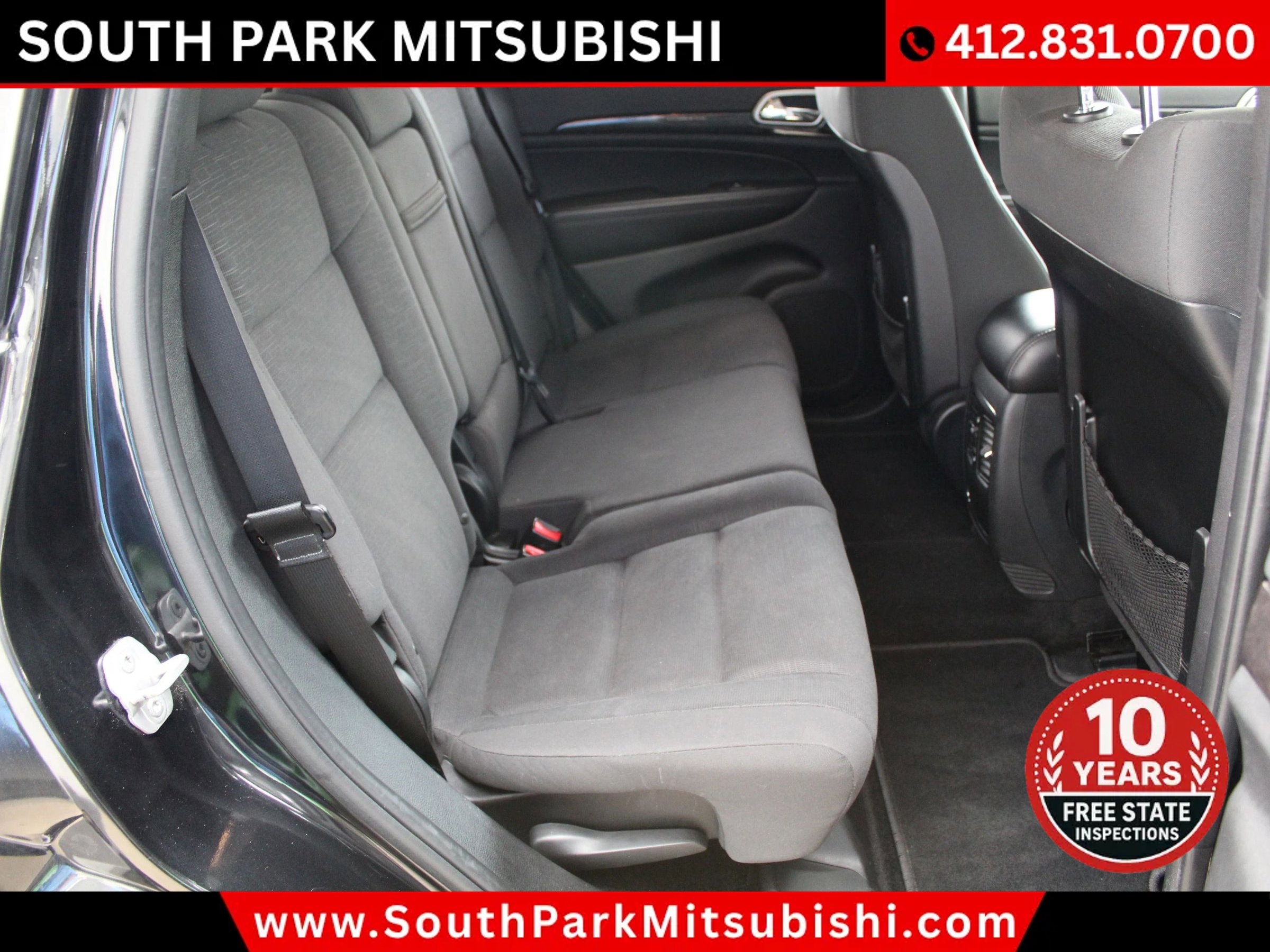 Used 2012 Jeep Grand Cherokee Laredo AWD/4WD image 17