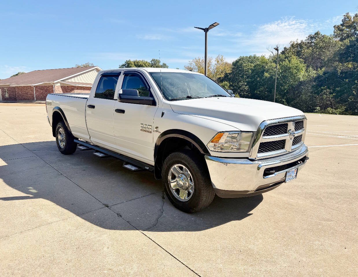 Used 2017 RAM 2500 Tradesman w/ Chrome Appearance Group AWD/4WD image 3