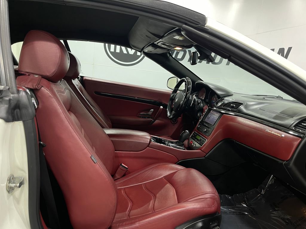 Used 2017 Maserati GranTurismo Convertible image 26
