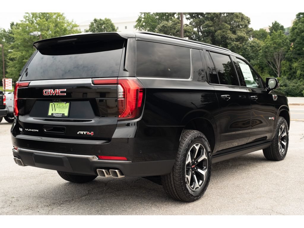 New 2026 GMC Yukon XL AT4 w/ AT4 Premium Plus Package AWD/4WD image 8
